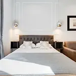 Vatican Prestige Apartment